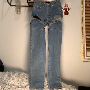 PrettyLittleThing Mid Wash 90’s Chaps Jeans